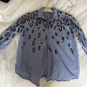Leopard collard button up